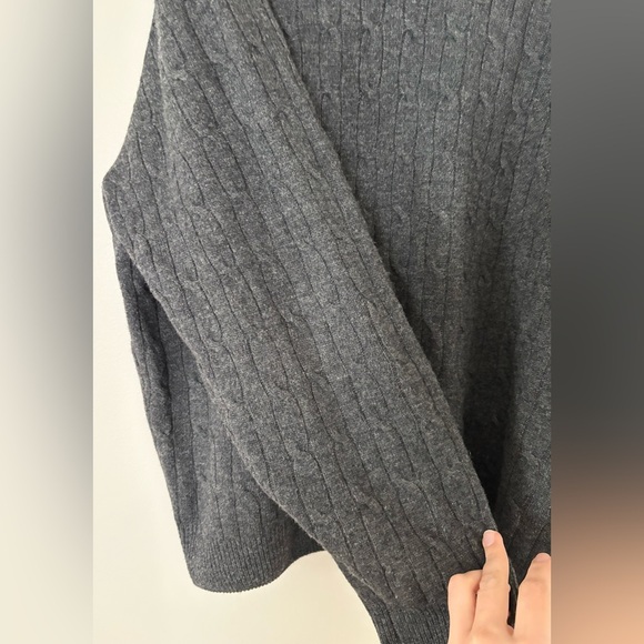 Jos. A Bank Oversized Dark Gray Cable Knit Slouchy Fisherman Lambs Wool Sweater - Picture 6 of 11